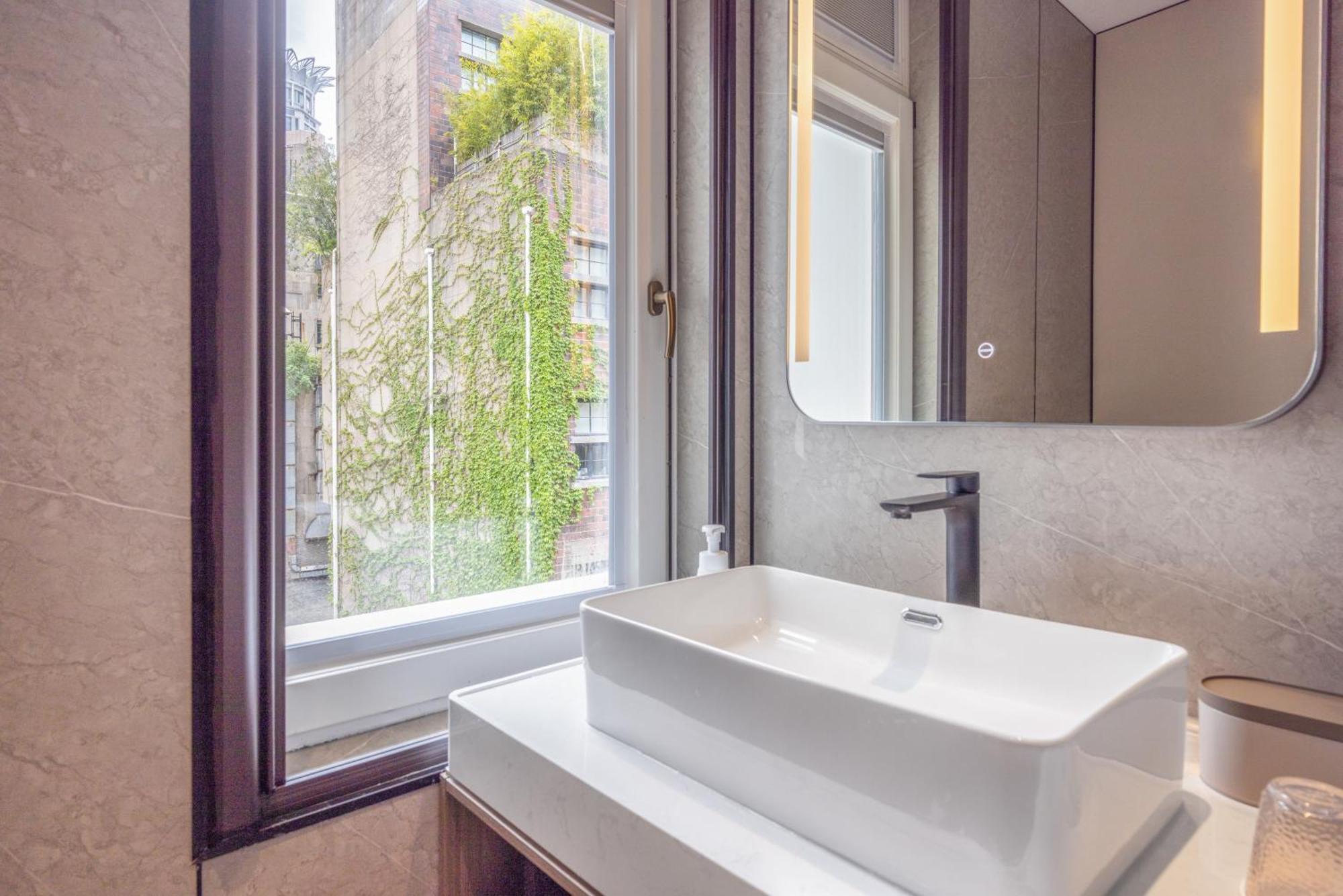Atour X Hotel The Bund East Nanjing Road Shanghái Exterior foto